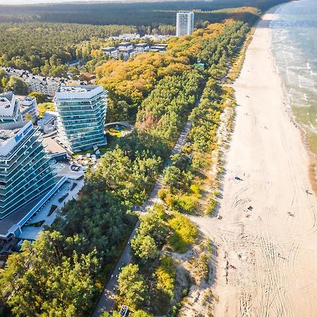 Royal Waves Resort & Spa - Apartment With Parking By Noclegi Renters Miedzyzdroje Kültér fotó