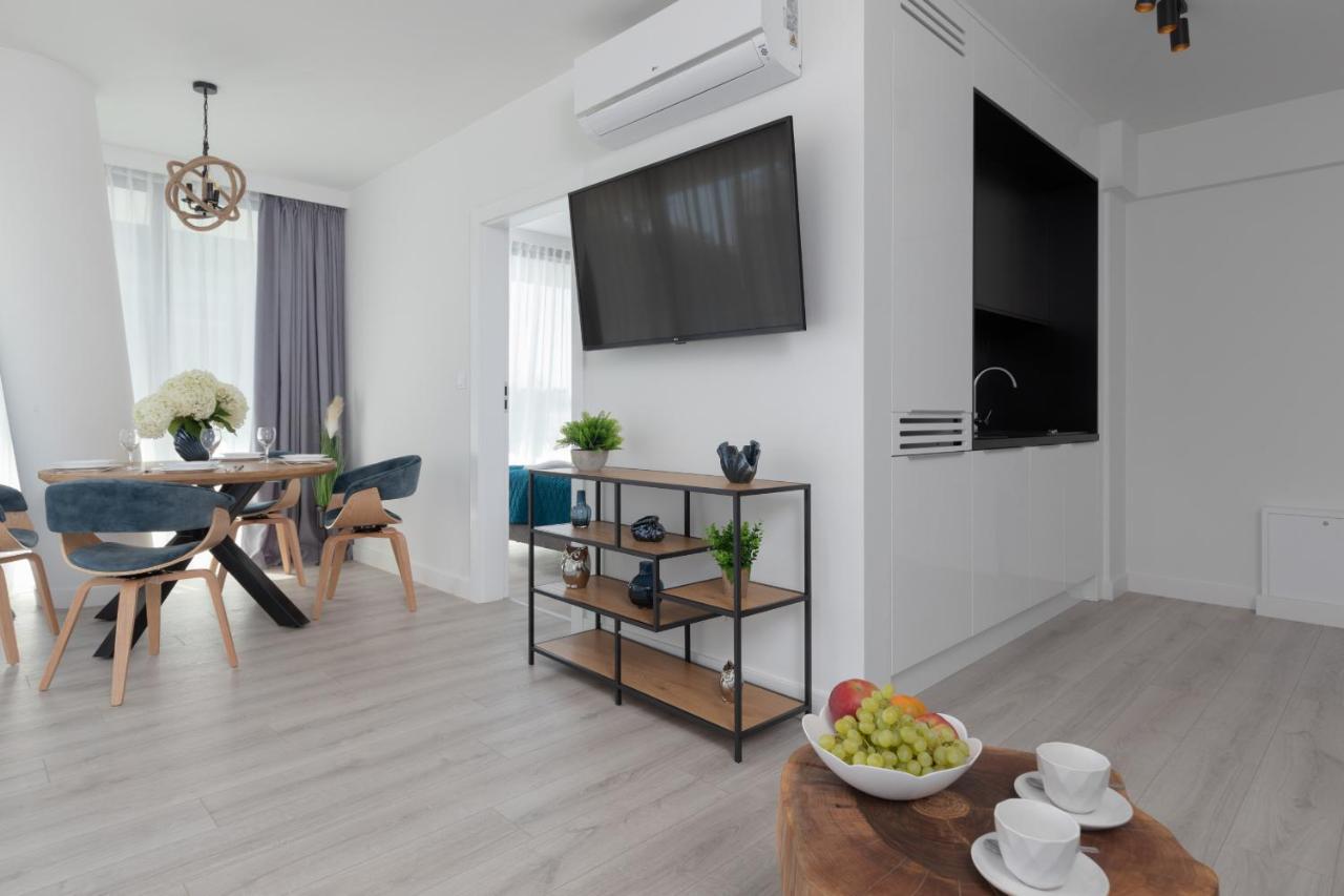 Royal Waves Resort & Spa - Apartment With Parking By Noclegi Renters Miedzyzdroje Kültér fotó