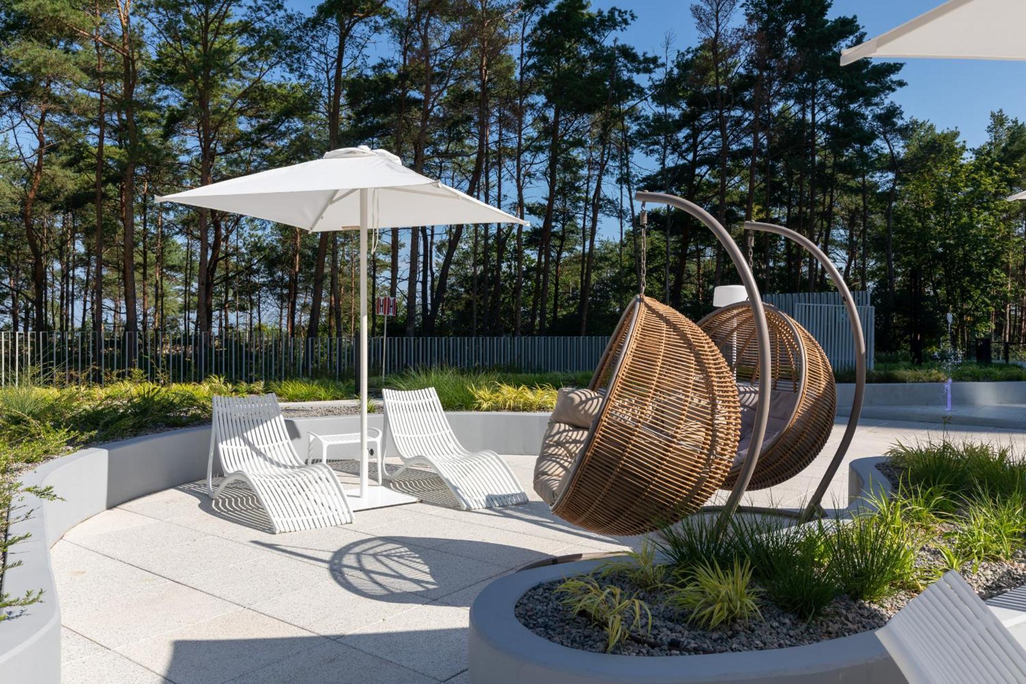 Royal Waves Resort & Spa - Apartment With Parking By Noclegi Renters Miedzyzdroje Kültér fotó